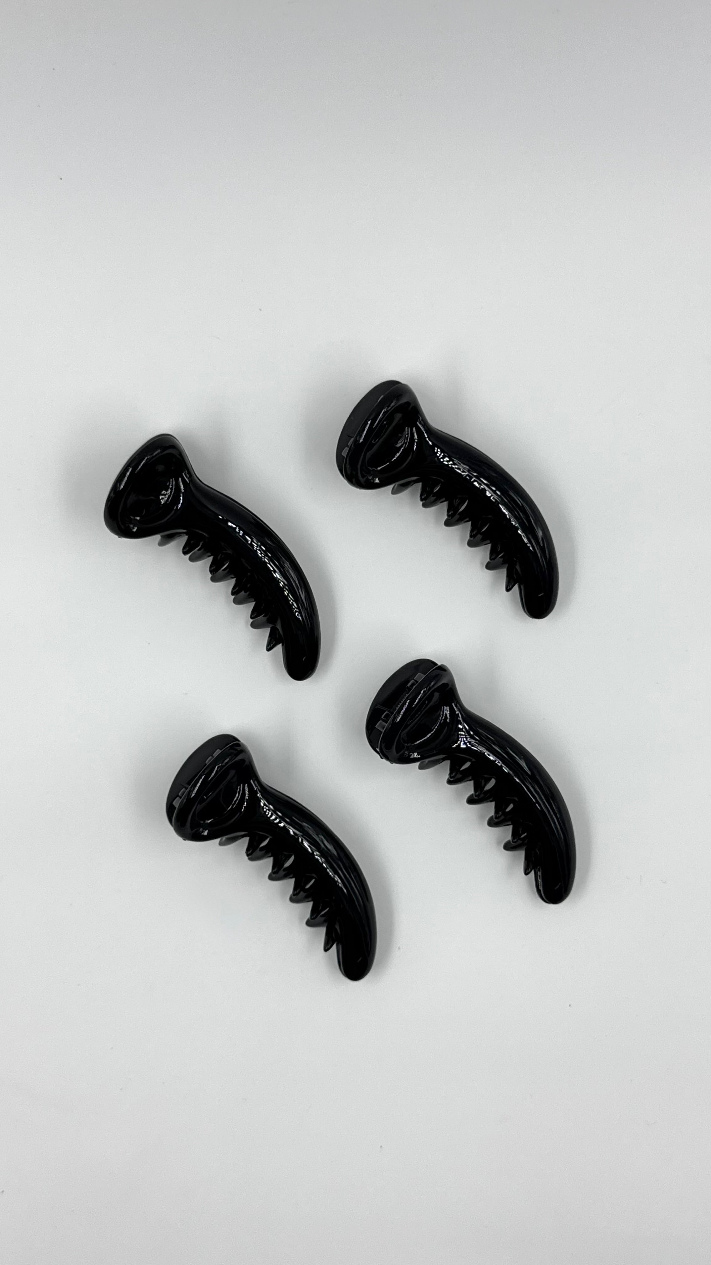 Avaara Classic Banana Medium Clip