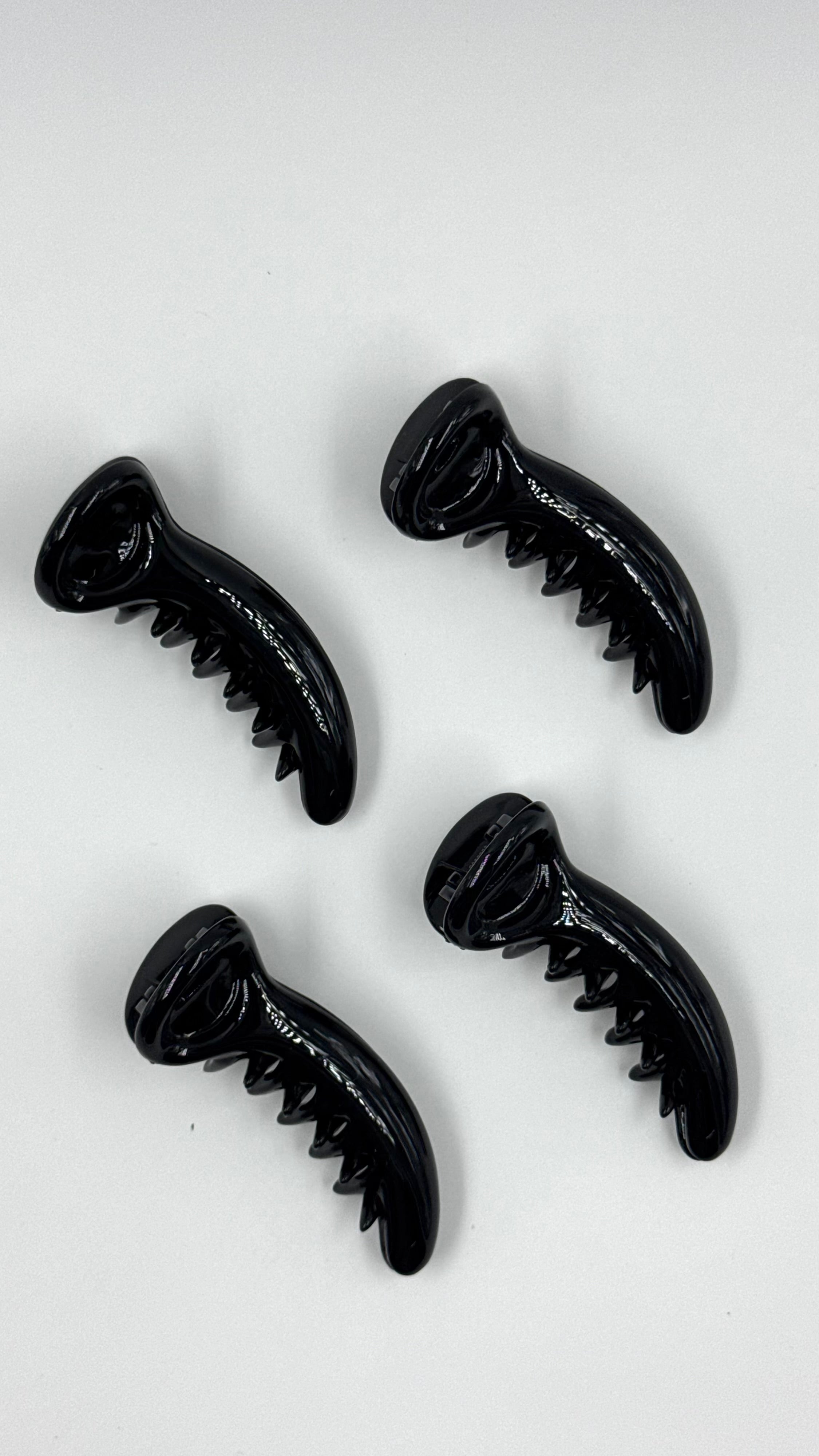 Avaara Classic Banana Medium Clip