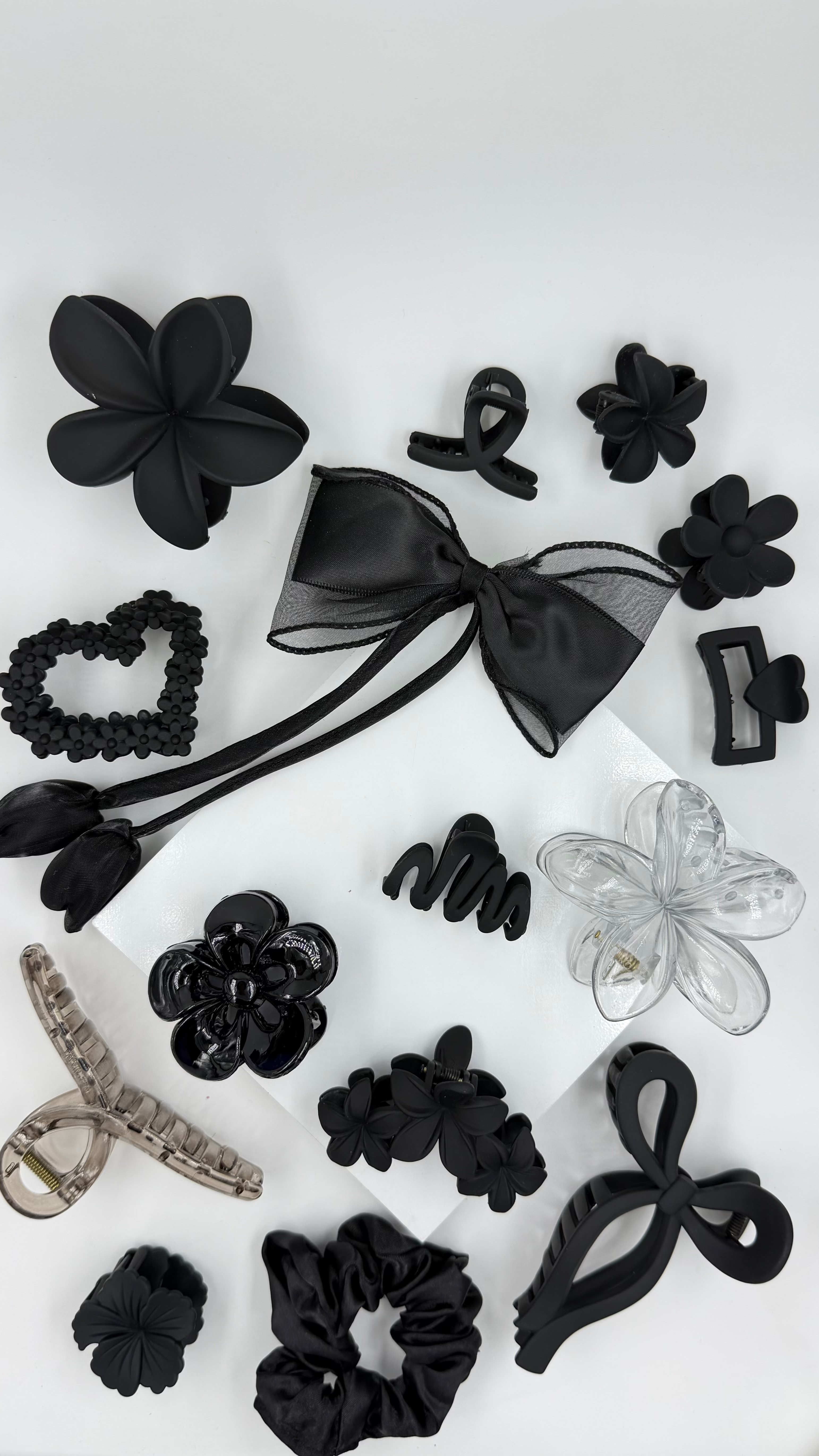 Avaara Midnight Noir Styling Combo 20 pcs Set